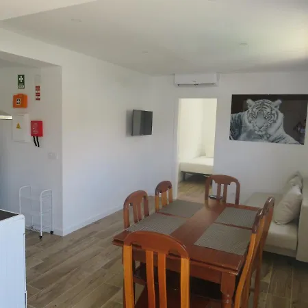 Prázdninový dům Moradia Geminada V2- Piscina Privada