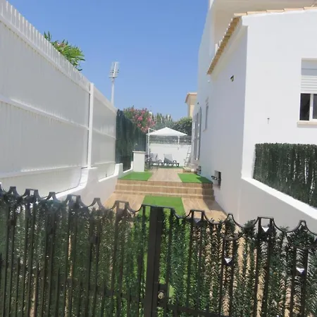 Prázdninový dům Moradia Geminada V2- Piscina Privada Quarteira